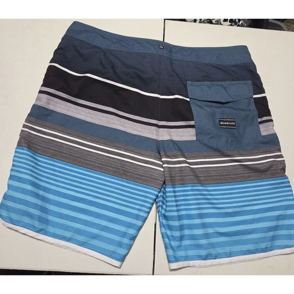 Quiksilver Men Boardshorts Size 38 Striped Swim Trunks Blue Black Grey Hook Loop